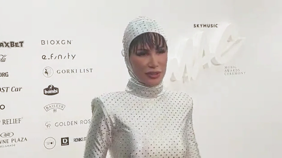 Nikolija ima sestru Teodoru