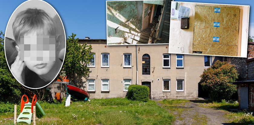 Symboliczny napis na drzwiach mieszkania, w którym został skatowany Kamilek z Częstochowy
