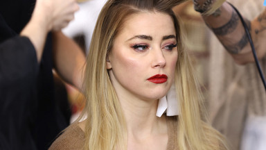 Amber Heard kłamała w sprawie siniaków? Marka kosmetyczna demaskuje zeznania aktorki