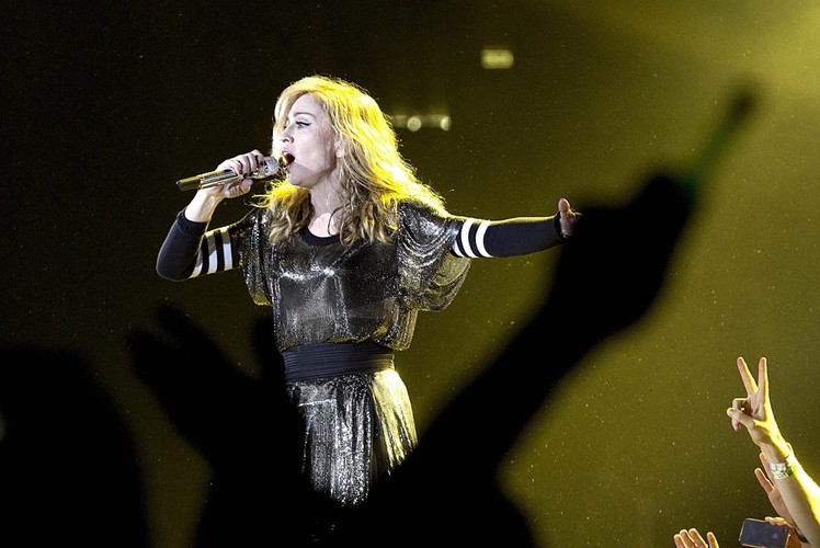 Madonna podczas koncertu w Rzymie
