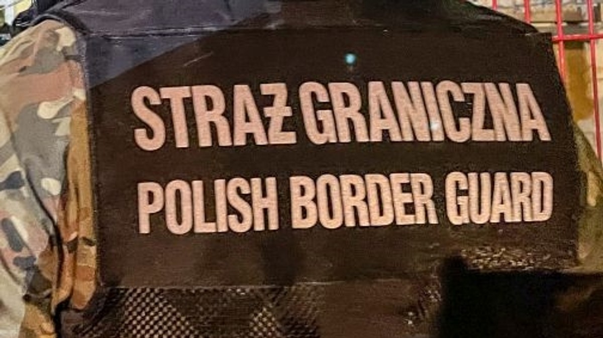 Wielka burda na pokładzie samolotu lecącego do Gdańska. Oberwało się pasażerowi