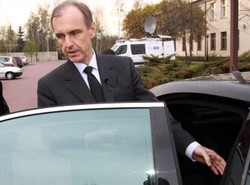 Klich nie chce mówić, jak naciskał na pilotów