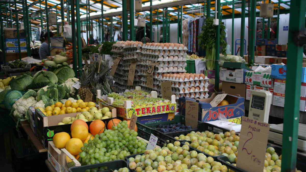 Nowe targowisko, na którym będzie można kupić świeże owoce i warzywa od producenta, powstanie w zmodernizowanej hali w Gorzowie Wielkopolskim. Najprawdopodobniej ruszy ono od marca - przekazała rzeczniczka gorzowskiego magistratu Anna Zaleska.