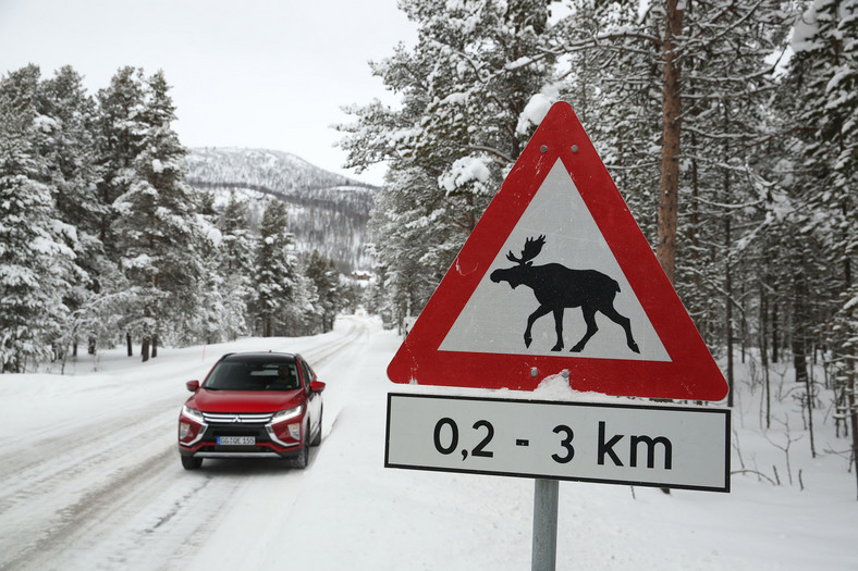 Mitsubishi Eclipse Cross - jak sobie radzi na lodzie?