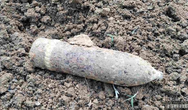 Granata izorana u vinogradu kod Jagodine