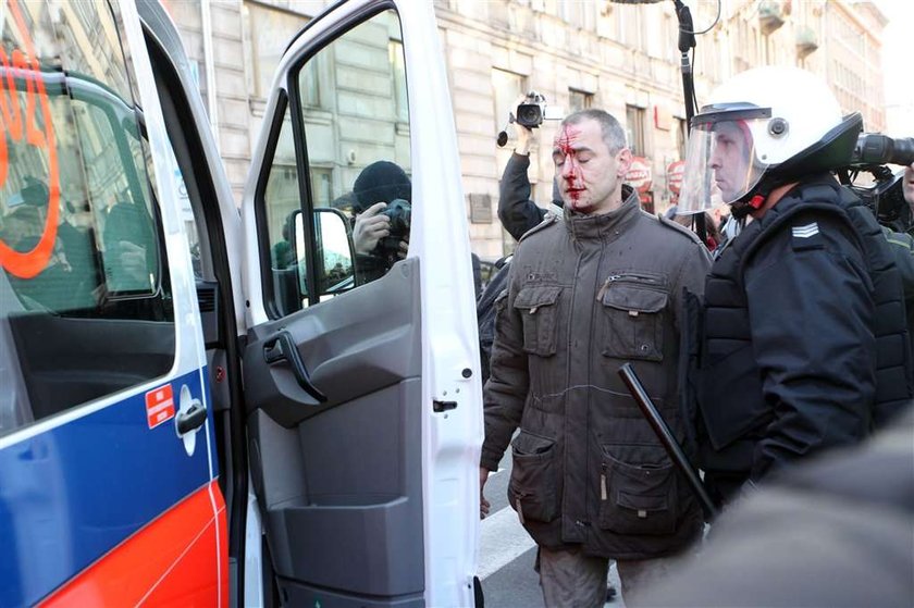 policja, zadyma, demonstracja, dzień niepodległości