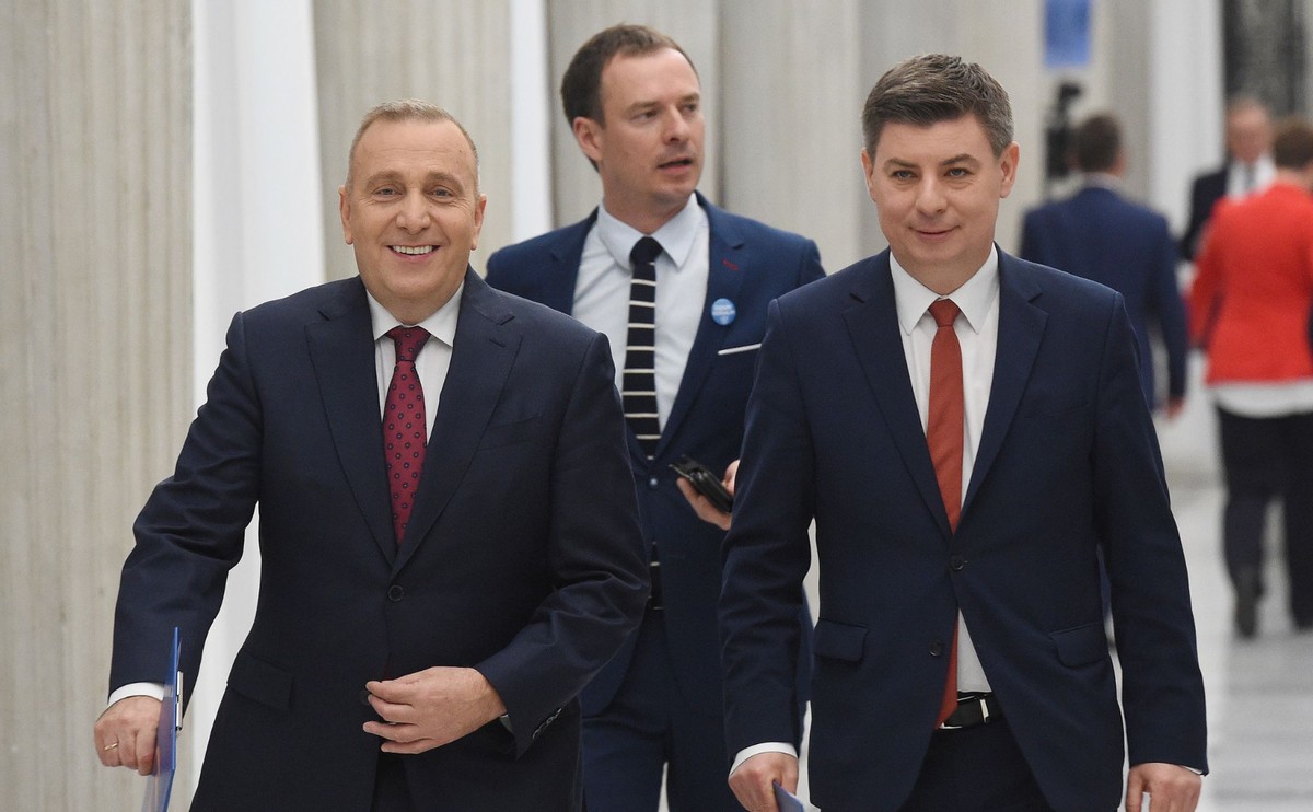 Komentując sobotnie wypowiedzi szefa PO Grzegorza Schetyny, który mówił o potrzebie likwidacji CBA, Żaryn powiedział PAP: „Zapowiedź likwidacji Centralnego Biura Antykorupcyjnego i oskarżenia, jakie pod adresem tej służby formułują politycy Platformy Obywatelskiej, są krzywdzące i niezrozumiałe".