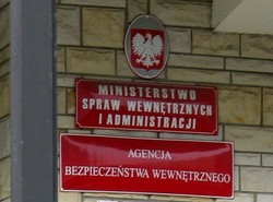 Kandydat na wiceszefa ABW działa w groźnej sekcie?