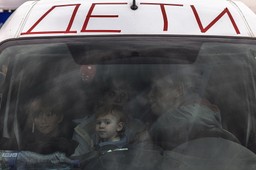 Mariupol: Rosjanie mogą usiłować zdobyć Azowstal głodem