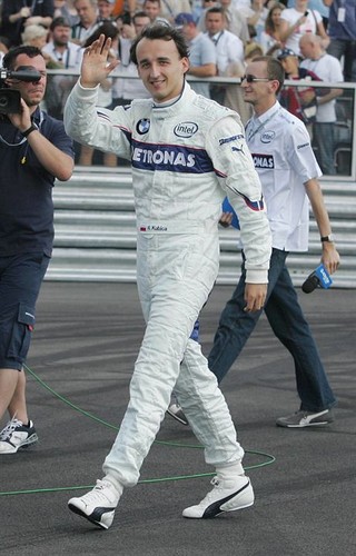 17 06 2007WARSZAWAFORMUA 1SPORTPIKNIK Z BMW SAUBERBEMOWOFOT DAMIAN BURZYKOWSKI / FAKTN/ZROBERT KUBICA