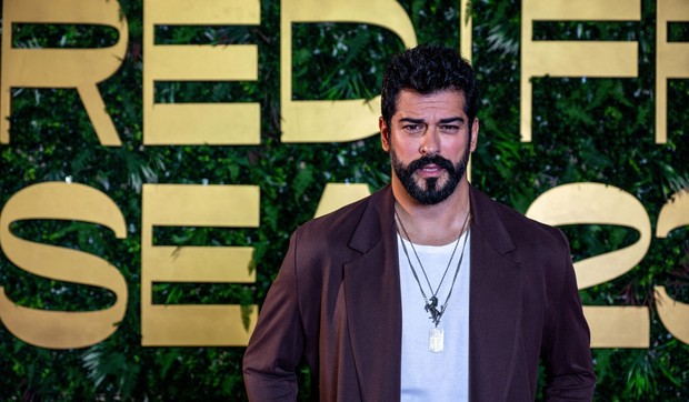 Burak Ozčivit 