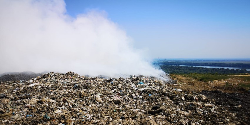 deponija vinca pozar foto grad beograd