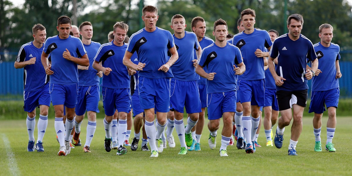 Pierwszy trening pilkarzy Ruchu Chorzów.