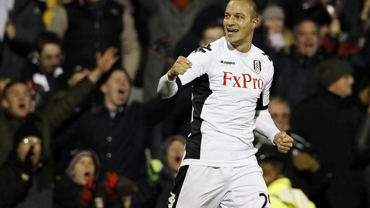 Bobby Zamora, na minuty przed zamknięciem zimowego okienka transferowego w Europie Zachodniej, podpisał kontrakt z Queens Park Rangers.