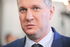 Konfederacja będzie strzelać do imigrantów? Wipler: Jeśli nie będzie innych metod