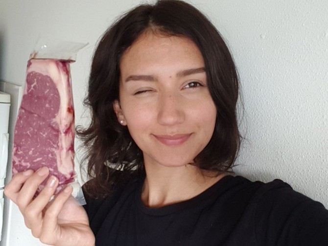 Bila je veganka godinama, a onda je prešla na meso