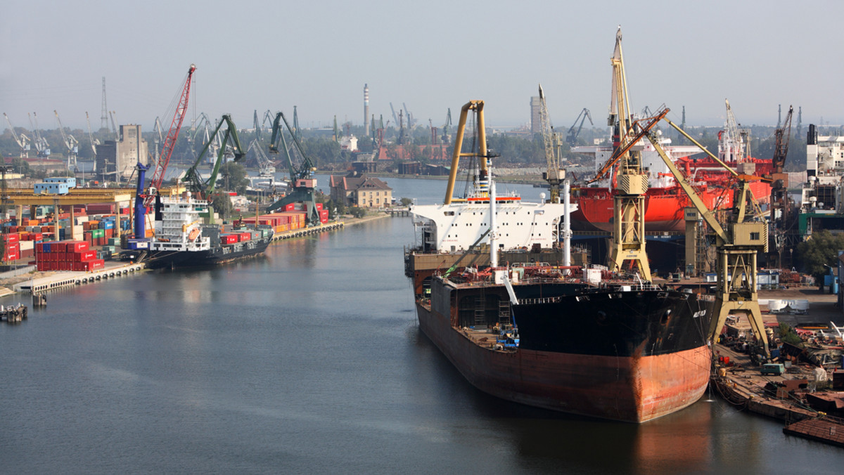 Do terminala kontenerowego DCT Gdańsk będą przypływać największe na świecie statki należące do sojuszu linii żeglugowych, Ocean Alliance. W ramach połączenia z Dalekiego Wschodu do Gdańska co tydzień będą docierać jednostki o pojemności do 21 tys. TEU.