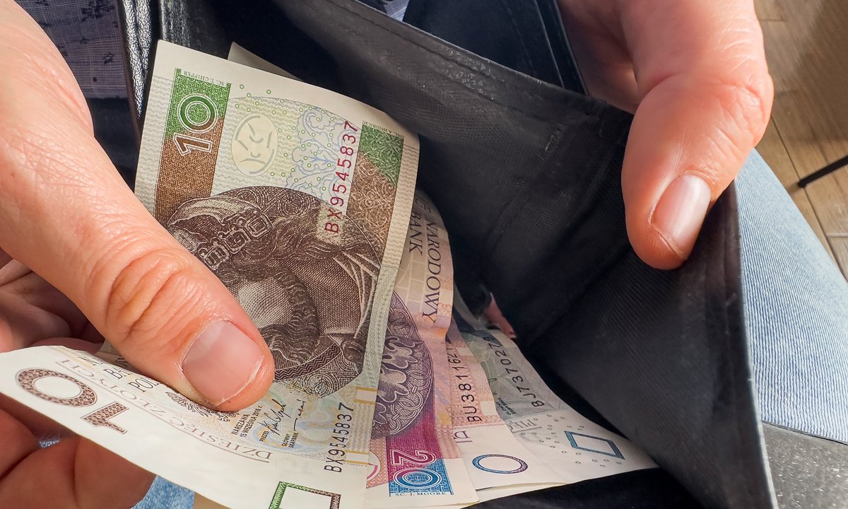 Układasz starannie banknoty w portfelu? Eksperci mówią, iż to istotny znak