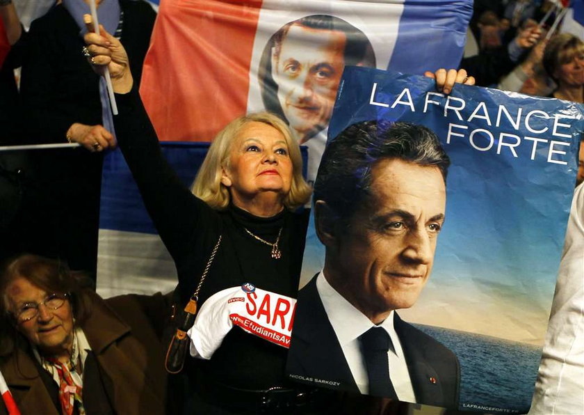 Skandal we Francji! Kaddafi płacił Sarkozy'emu