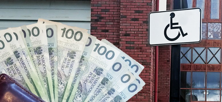 Masz umiarkowany stopień niepełnosprawności? Sprawdź, jakie ulgi i pieniądze możesz dostać w 2025 roku!