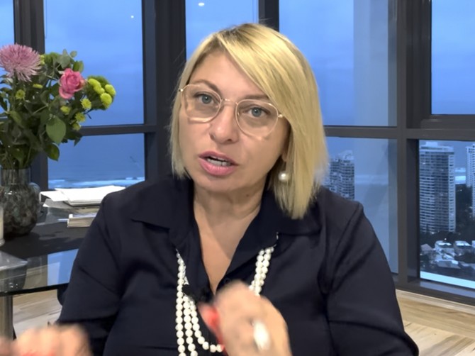 Ruski astrolog Anđela Perl
