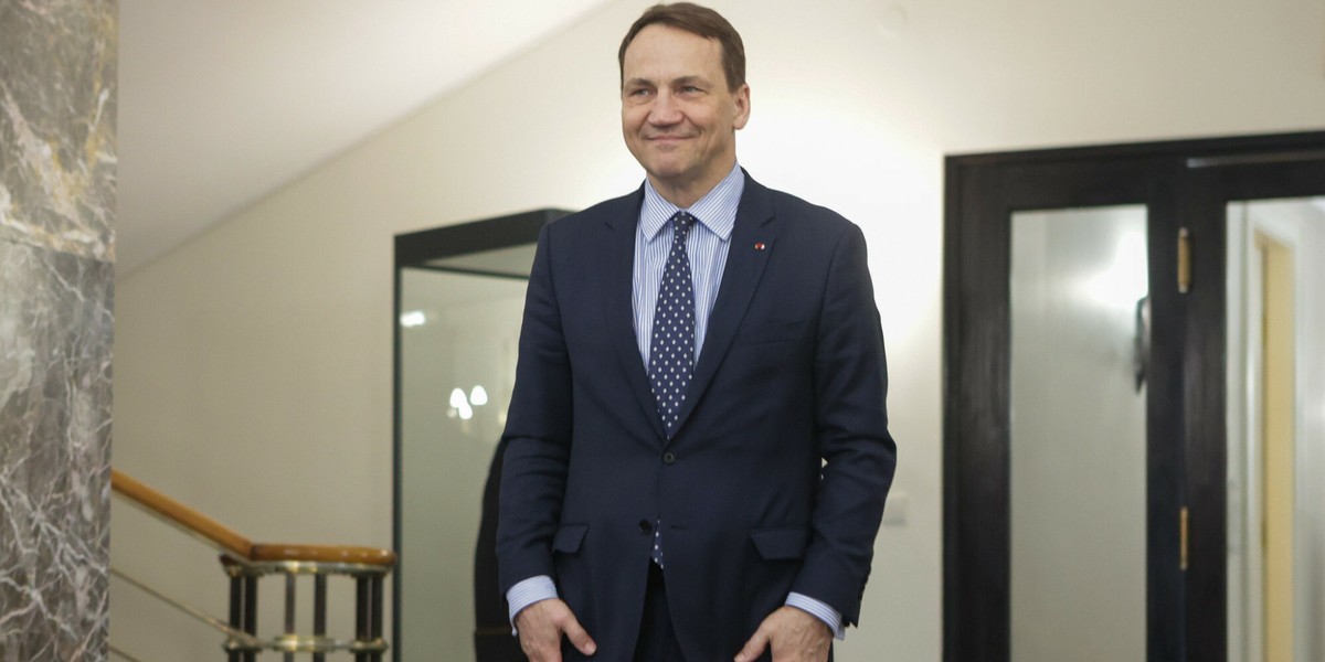 Szef MSZ Radosław Sikorski.