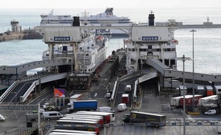 Polscy lekarze polecą do Wielkiej Brytanii, aby przyspieszyć powrót kierowców do kraju