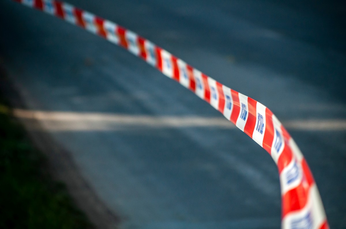 Policja, taśma policyjna, zbrodnia, morderstwo