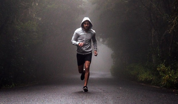 Trčanje aerozagađenje zagađenje vazduha sport trening pokrivalica