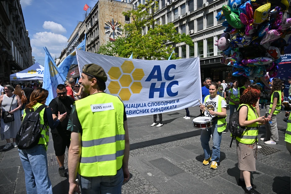 Beograd protestna šetnja