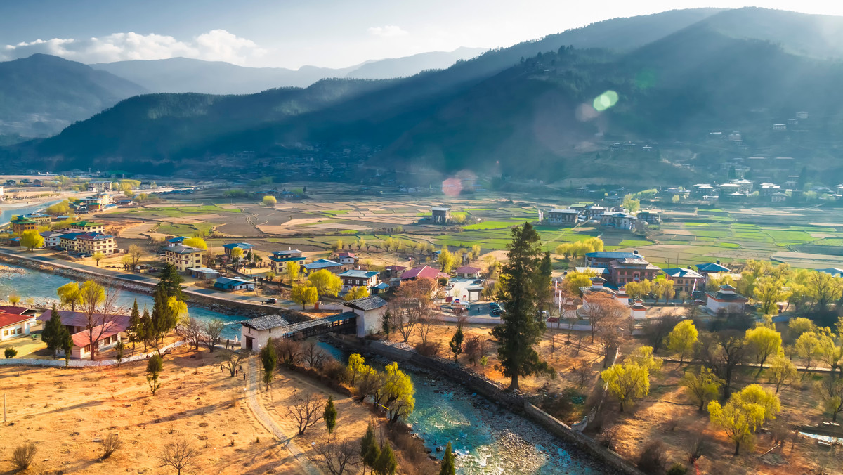 Bhutan. Zaszczepiono 100 proc. dorosłej populacji kraju