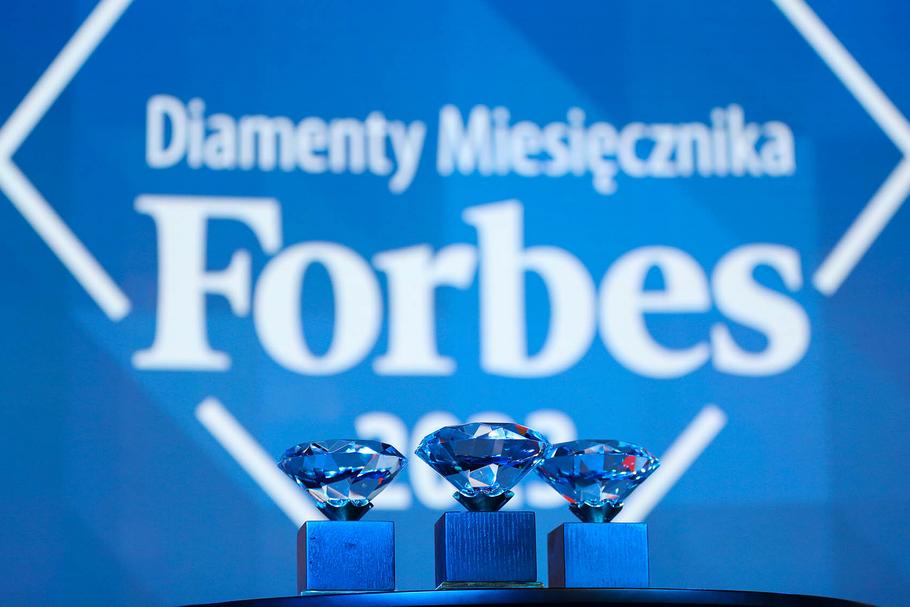 Nagrody Diamenty Forbesa są nie tylko prestiżowym wyróżnieniem, ale także okazją do celebrowania sukcesów, budowania relacji biznesowych oraz do eksperckiej debaty nad kondycją polskiego biznesu. To ważne forum wymiany wiedzy i doświadczeń, które pomaga firmom kontynuować swój dynamiczny rozwój.