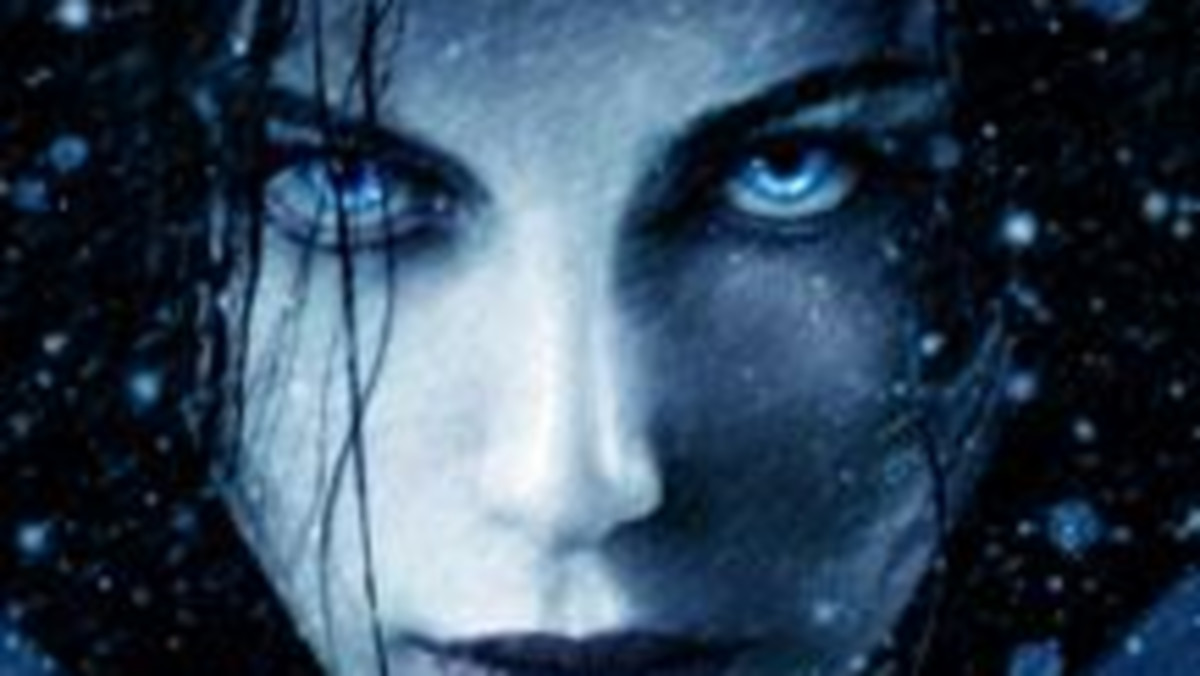 "Underworld: Evolution" to pierwszy w Polsce film, który ukazał się w formacie HD DVD. Jego dystrybutor, firma Best Film, szykuje już kolejne tytuły, ale już