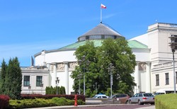 Powstała podkomisja ds. ustaw frankowych. Jedna trzecia jej członków ma kredyt we frankach