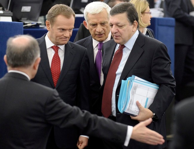 Mimo krytyki ze strony europosłów polskich partii opozycyjnych, dominowały pozytywne oceny polskiej prezydencji