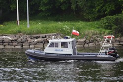 Odnaleziono ciało mężczyzny, który spadł do Wisły z Mostu Świętokrzyskiego