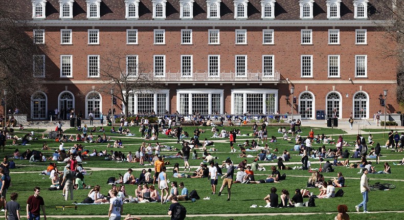 Job seekers should study the resumes of people whose careers they admire, a Harvard career adviser says.John J. Kim/Chicago Tribune/Tribune News Service via Getty Images