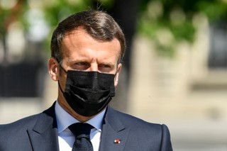 Macron w rozmowie z Putinem: Francja popiera swych partnerów z UE