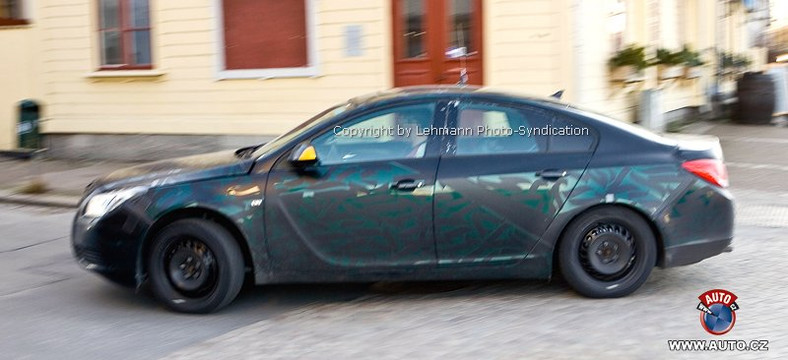Zdjęcia szpiegowskie: Opel insignia podczas testów w Szwecji