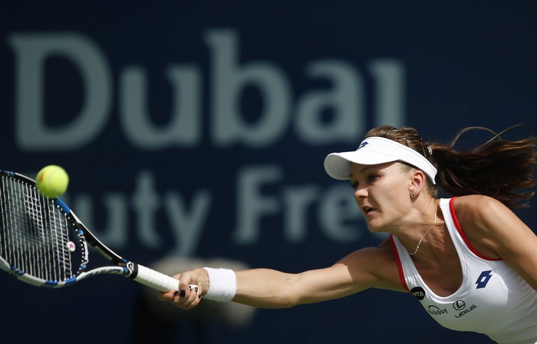 Chora Agnieszka Radwańska awansowała do III rundy turnieju w Dubaju