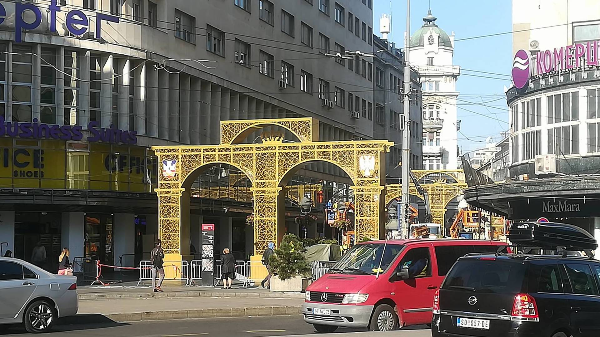 Detalj zbog kojeg gledamo u zlatnu kapiju Beograda i pitamo se ko je ovde lud