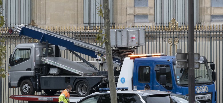 Kradzież stulecia klejnotów z Luwru. Policja zatrzymała grupę podejrzanych