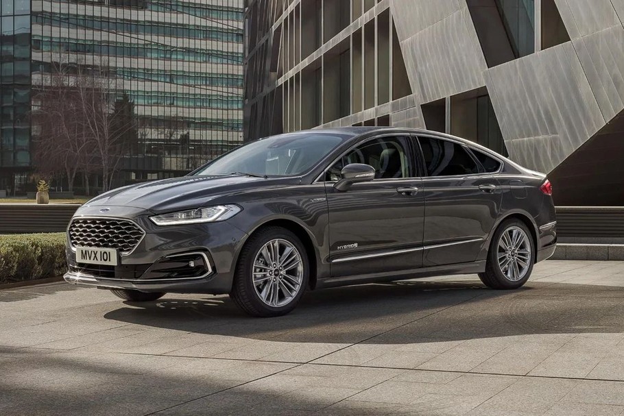 Ford Mondeo Vignale Hybrid