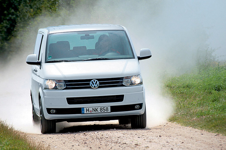 Mercedes Vito kontra Volkswagen Mutivan: mikrobusy z napędem 4x4