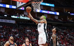 Sochan skuteczny i efektowny. Spurs wygrali w Houston [WIDEO]