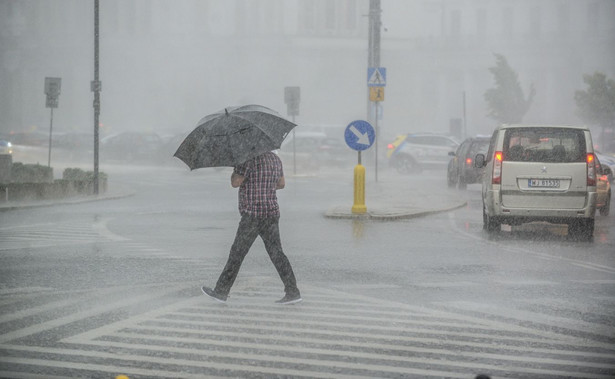 Bilans nawałnic nad Polską. Zginęły 4 osoby, tysiące powalonych drzew, uszkodzone dachy...