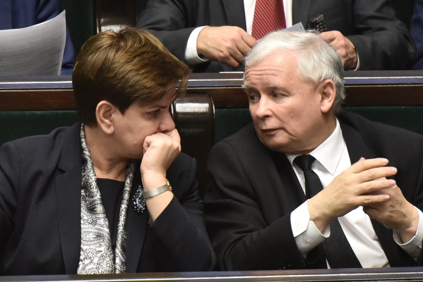 Skarbnkiem partii była krótko obecna premier Beata Szydło