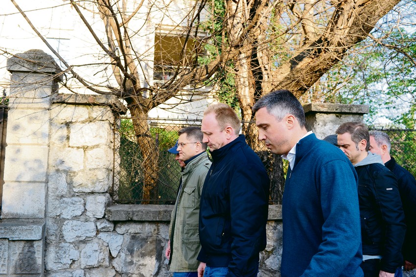 Boško Obradović i Vuk Jeremić podneli su ostavke u svojim strankama nakon izbornog neuspeha