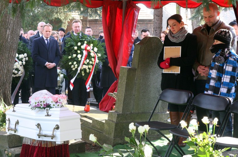 Donald Tusk na pogrzebie