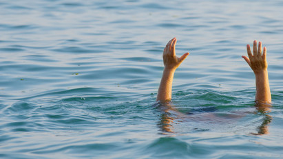 Igazi hős: világbajnok úszó mentett ki egy fuldoklót a vízből